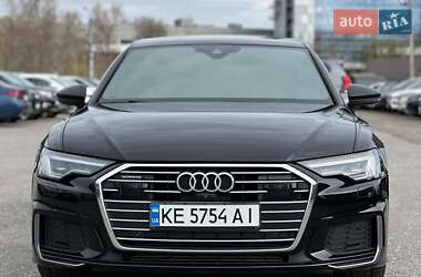 Седан Audi A6 2020 в 