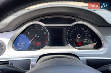 Седан Audi A6 2010 в 