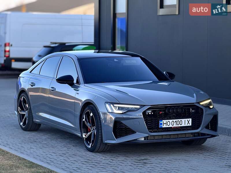 Седан Audi A6 2018 в 