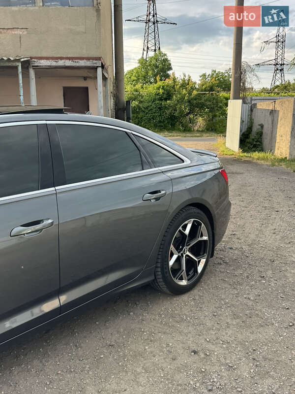 Седан Audi A6 2018 в Одессе