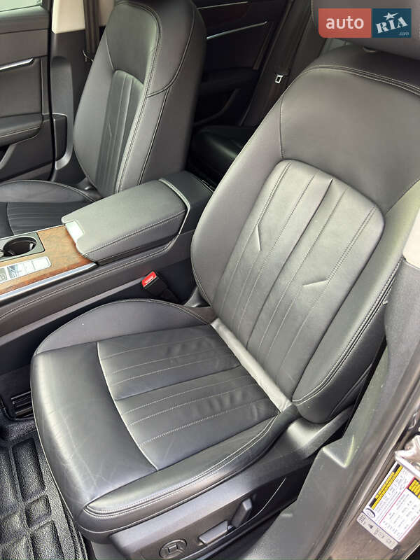 Седан Audi A6 2018 в Одессе