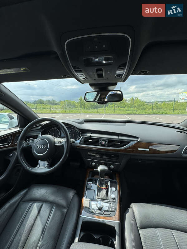 Седан Audi A6 2014 в Ровно