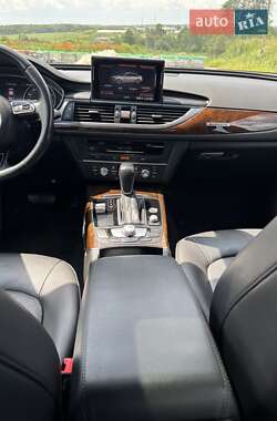 Седан Audi A6 2015 в 