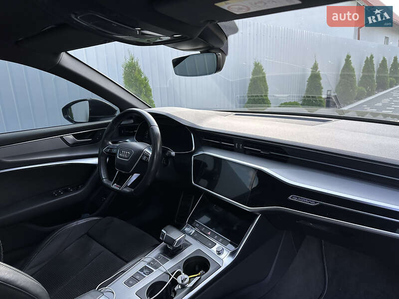 Седан Audi A6 2018 в Ужгороде