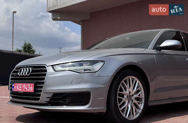 Седан Audi A6 2015 в 