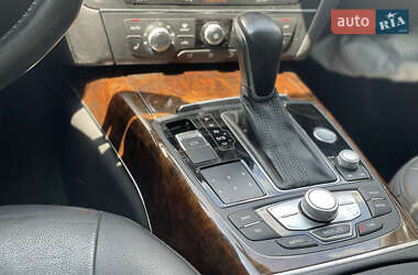 Седан Audi A6 2015 в 