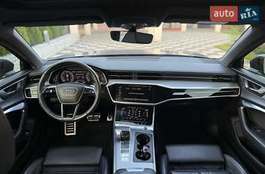 Универсал Audi A6 2018 в 