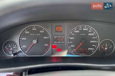 Седан Audi A6 1995 в 