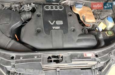 Универсал Audi A6 2000 в 