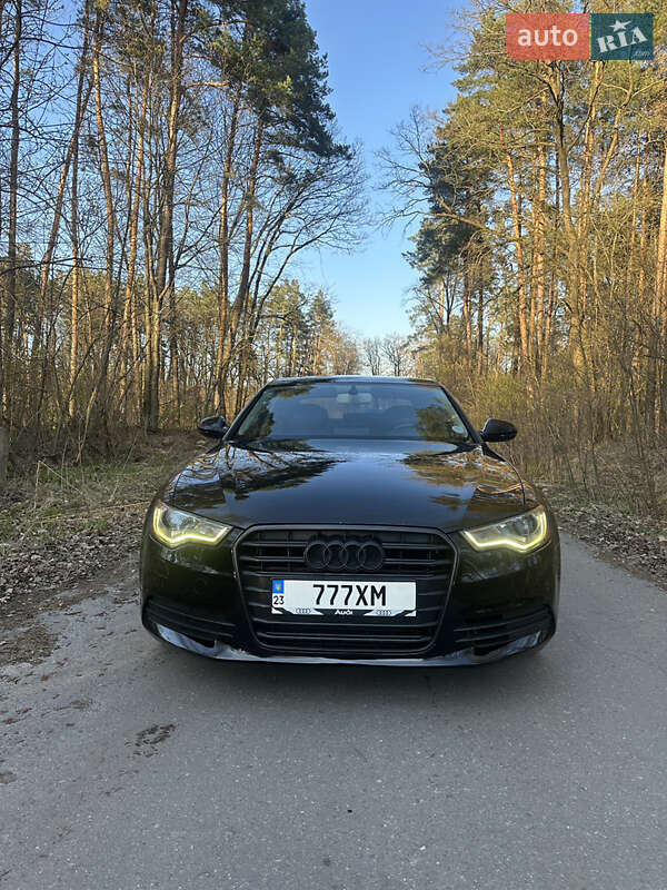 Седан Audi A6 2012 в 