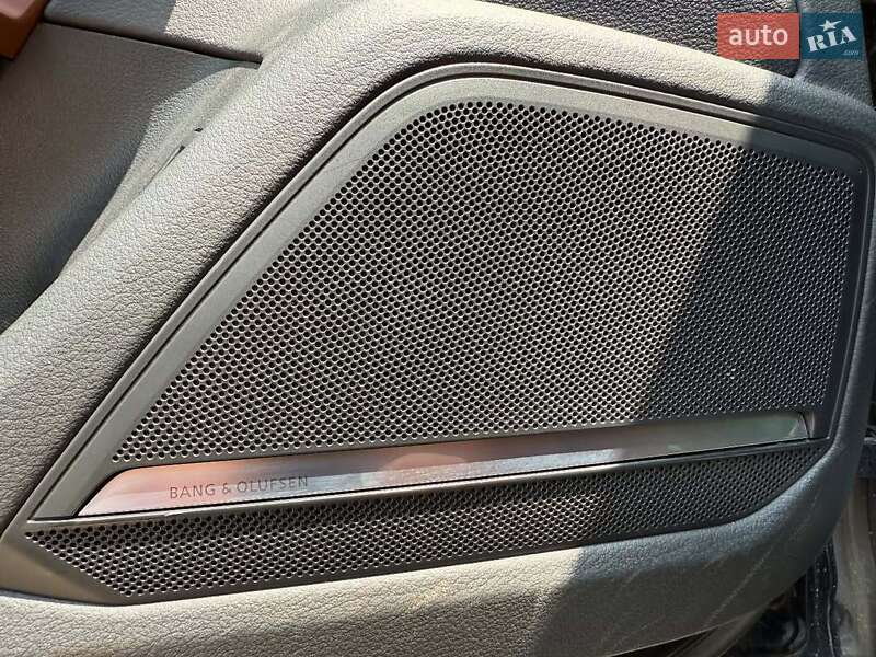 Седан Audi A6 2020 в Ивано-Франковске