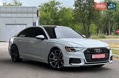 Седан Audi A6 2019 в 