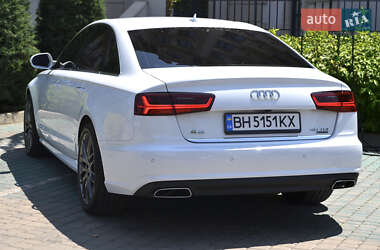 Седан Audi A6 2016 в 