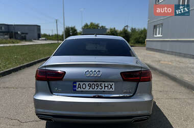 Седан Audi A6 2015 в 