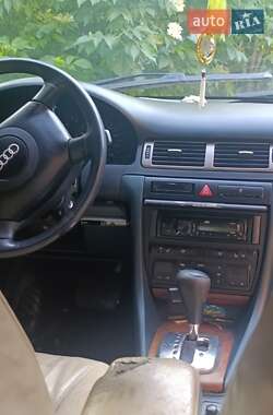 Универсал Audi A6 1999 в 
