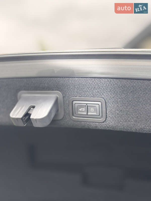 Седан Audi A6 2015 в Богородчанах