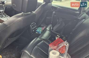 Седан Audi A6 2012 в 