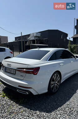 Седан Audi A6 2018 в 