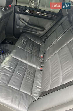 Седан Audi A6 2000 в 