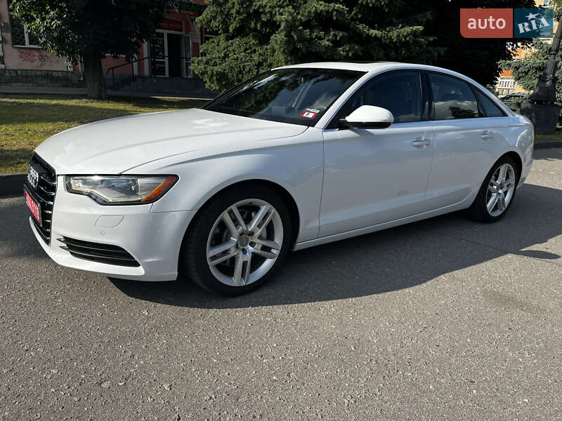 Седан Audi A6 2014 в Лубнах