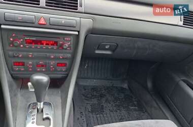 Седан Audi A6 2003 в 