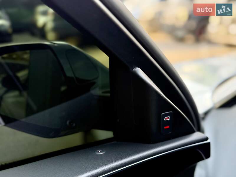 Седан Audi A6 2017 в Киеве