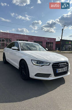 Седан Audi A6 2012 в 