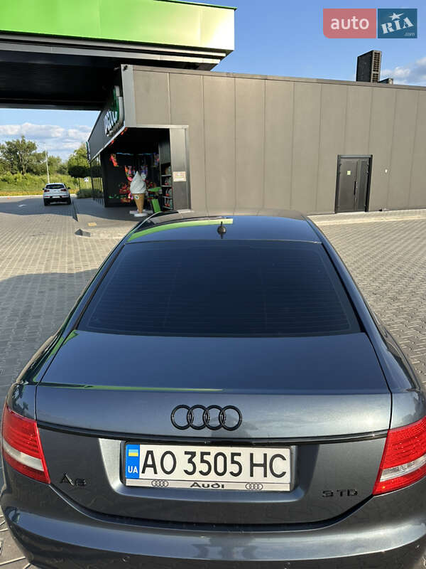 Седан Audi A6 2004 в Стрые