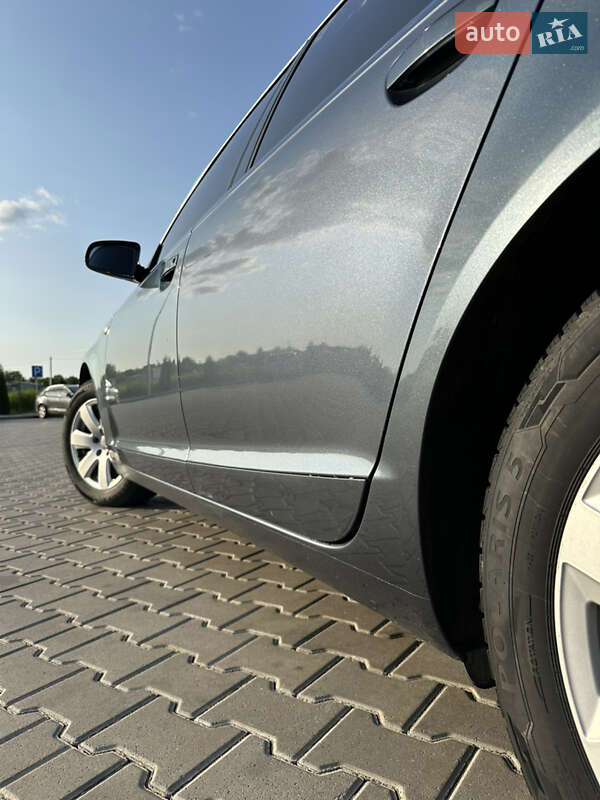 Седан Audi A6 2004 в Стрые