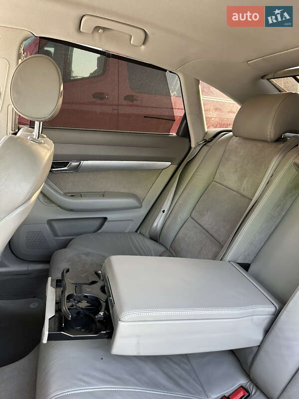 Седан Audi A6 2004 в Стрые