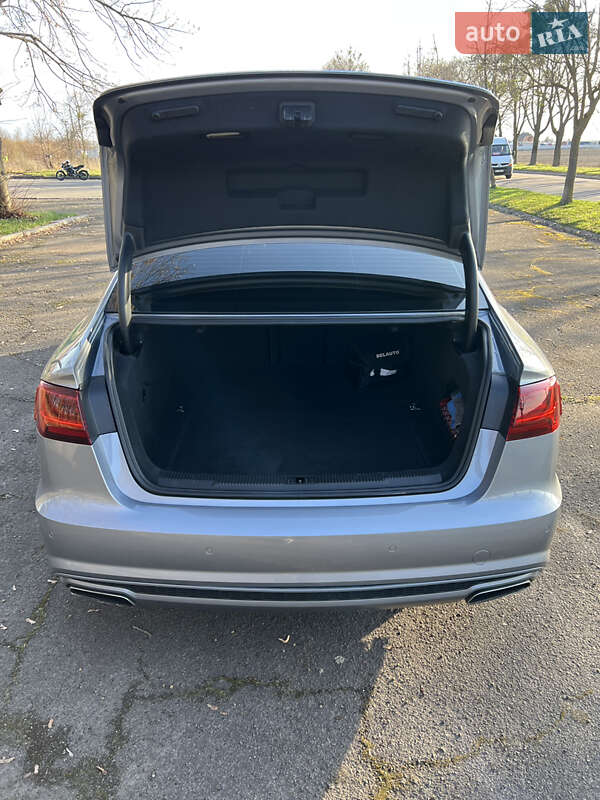 Седан Audi A6 2016 в Владимире