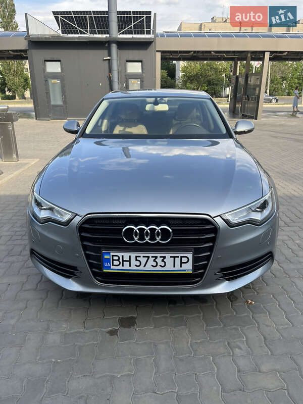 Audi A6 2011