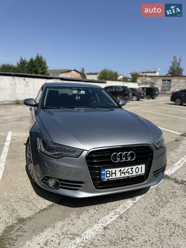 Седан Audi A6 2011 в 