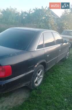 Седан Audi A6 1996 в Глухові