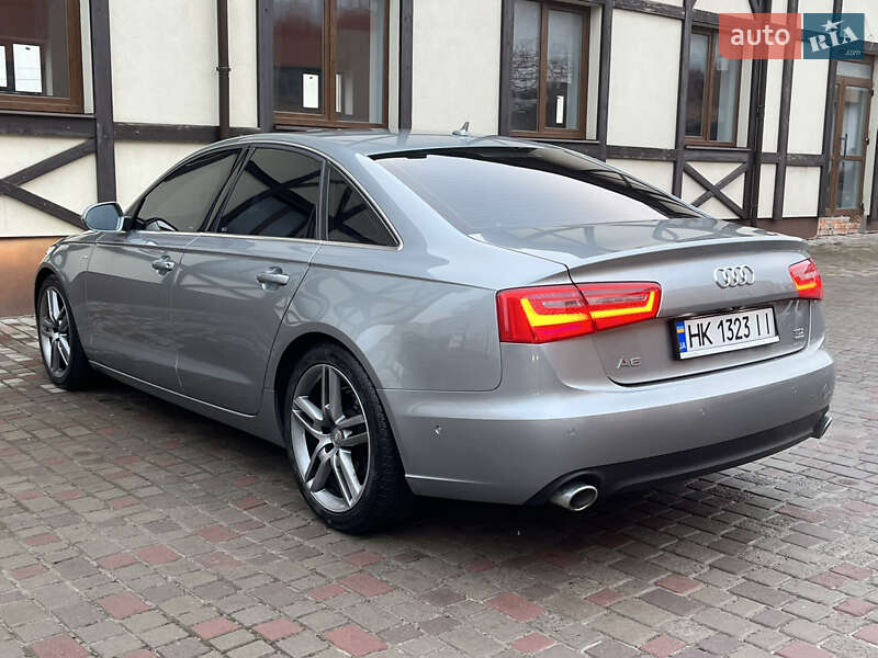 Седан Audi A6 2013 в Ровно