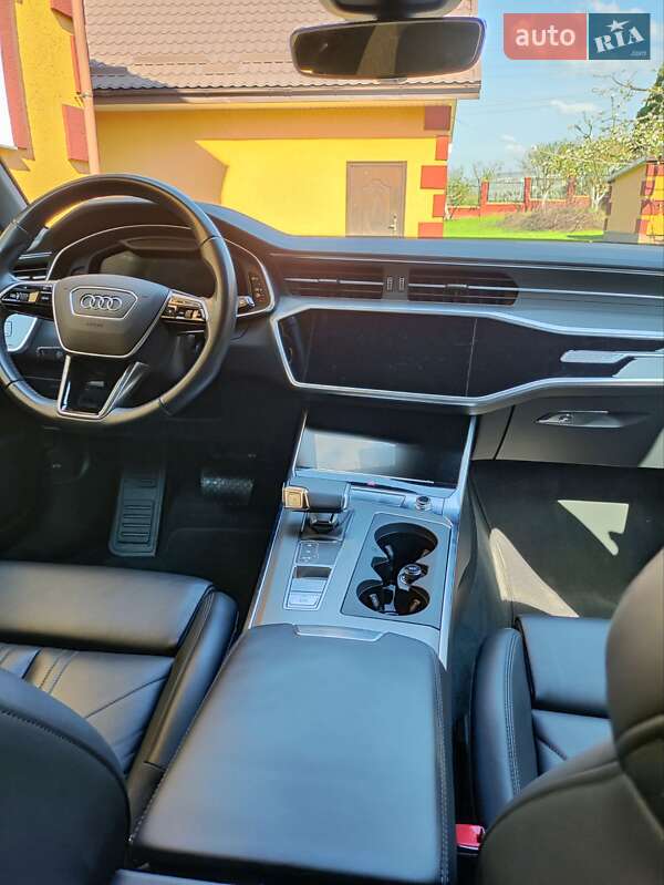 Универсал Audi A6 2020 в Ровно