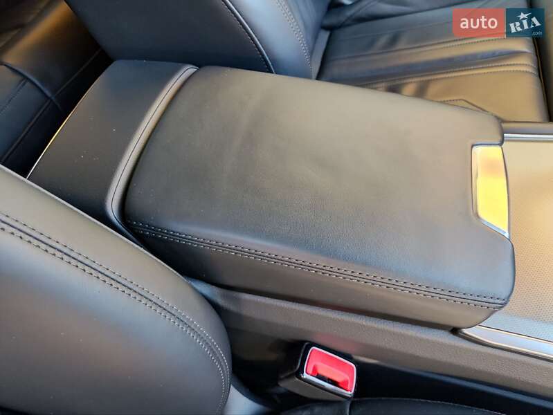 Универсал Audi A6 2020 в Ровно