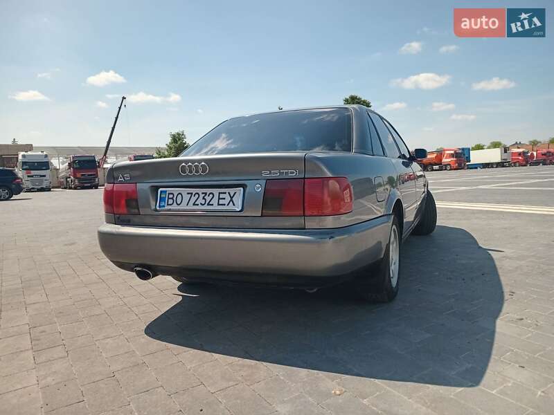 Седан Audi A6 1995 в 