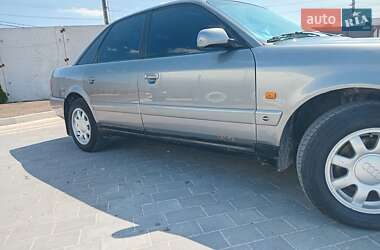 Седан Audi A6 1995 в 