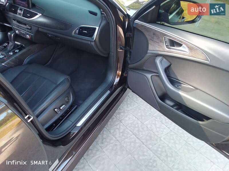 Седан Audi A6 2018 в Новояворовске