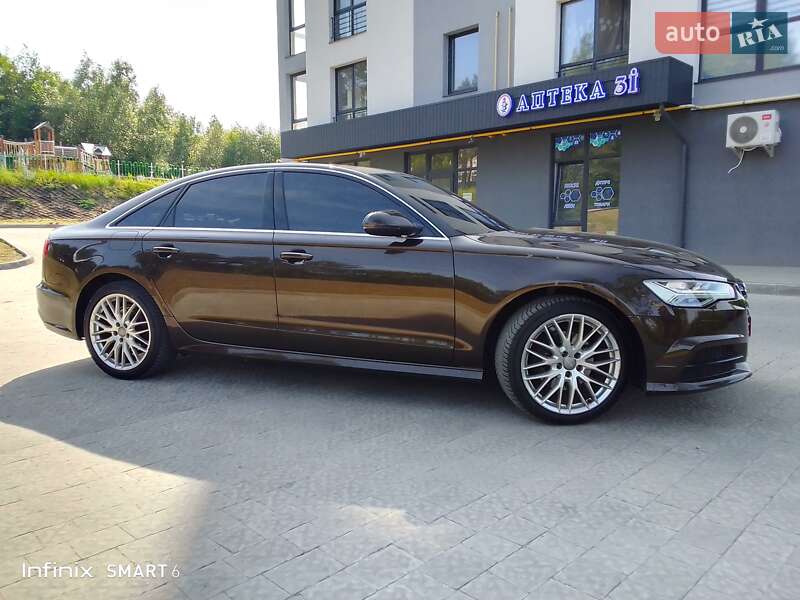 Седан Audi A6 2018 в Новояворовске
