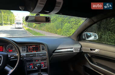 Седан Audi A6 2004 в 