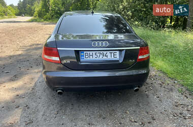 Седан Audi A6 2004 в 