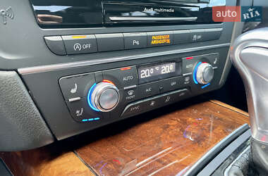 Седан Audi A6 2013 в 