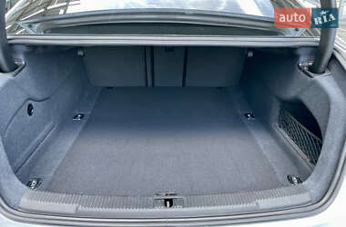 Седан Audi A6 2013 в 