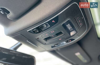 Седан Audi A6 2013 в 