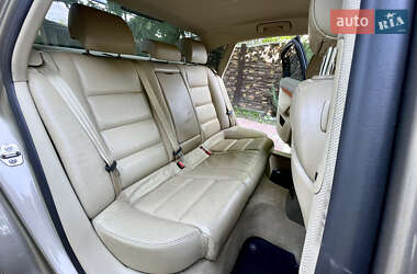 Седан Audi A6 2004 в 