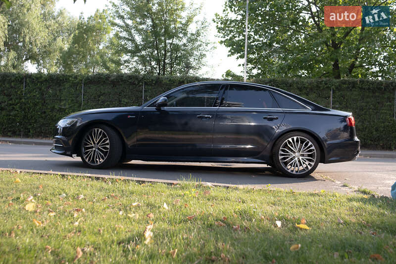 Седан Audi A6 2015 в Киеве