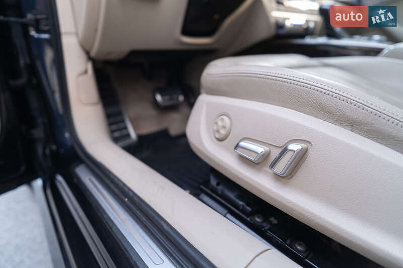 Седан Audi A6 2015 в Киеве