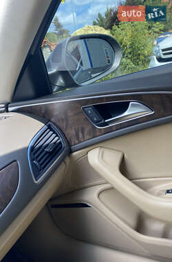 Седан Audi A6 2013 в 